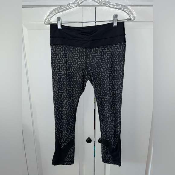 Lululemon Workout Set - Picture 1 of 5